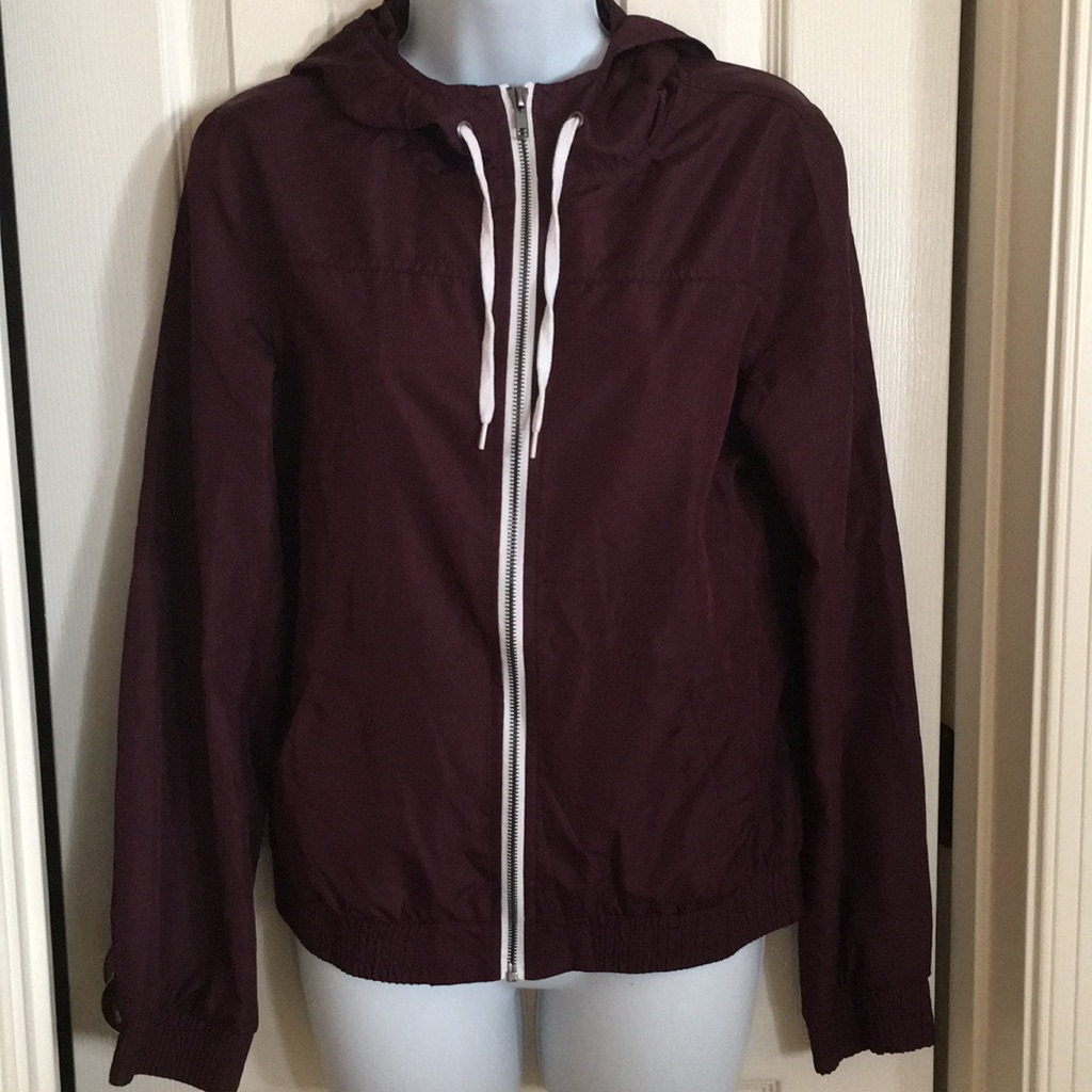 Zine Blackberry Windbreaker